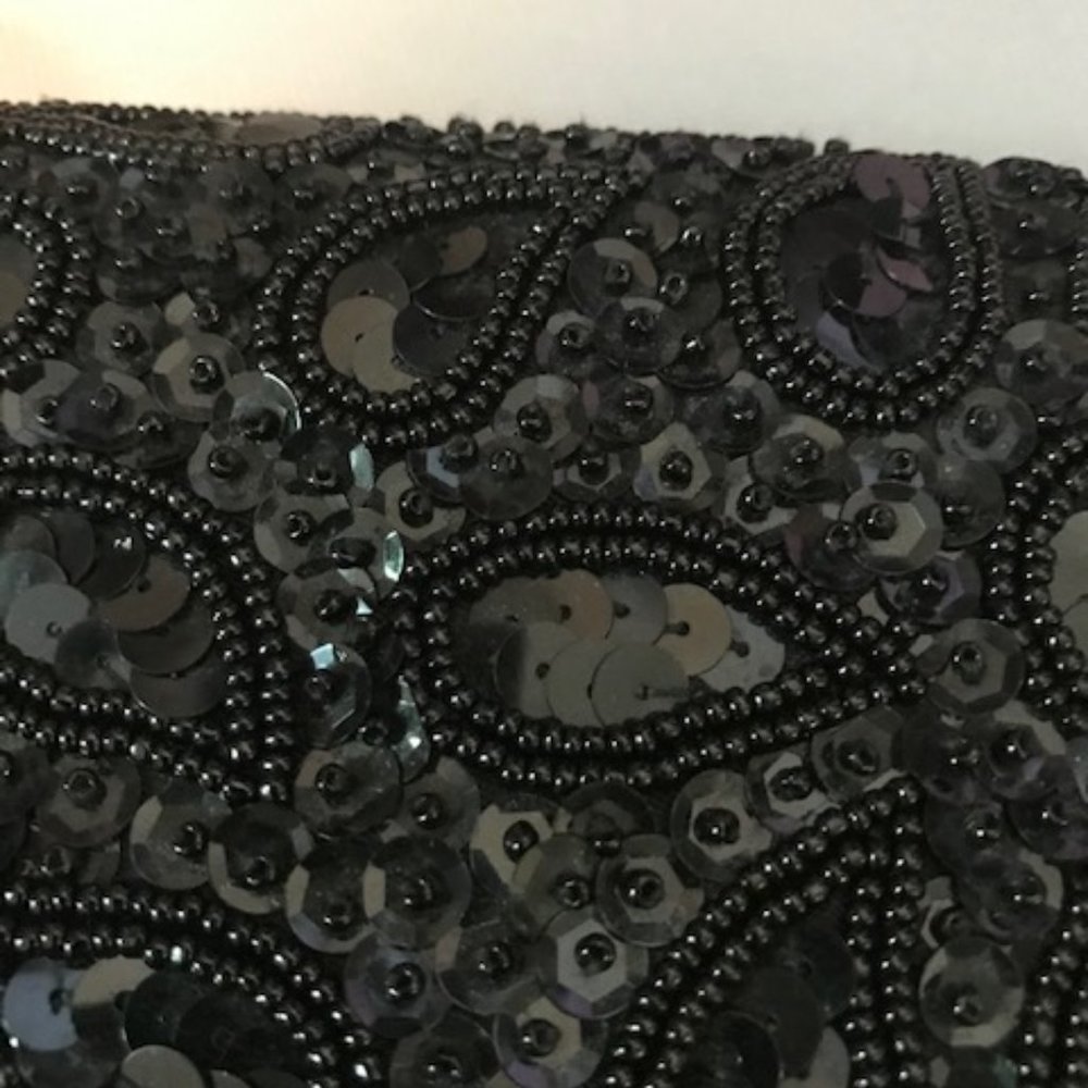 evening Bag - Picture 2 of 8